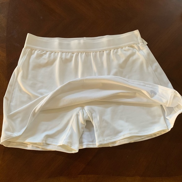 Nike Women’s Tennis Skirt - SOLD OUT ONLINE - Picture 4 of 4